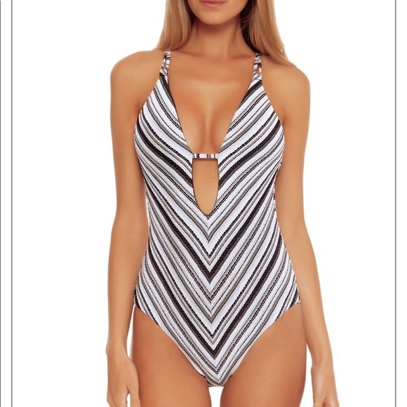 BECCA Other - BECCA symphony striped textured onepiece swimsuit